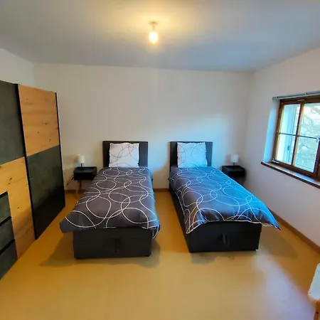 Industriel F3 Apartman Thann